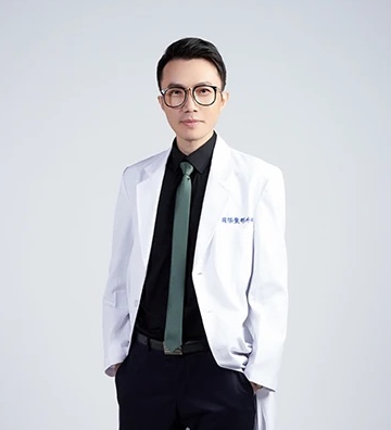 形象主頁主視覺：門市拍攝的職業形象照